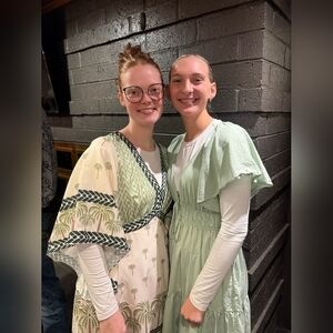 HELLO ❄️🎄✨️